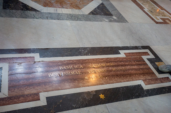 St Peter's Basilica - church size marker